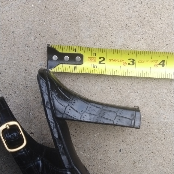 Black Patent Leather Peep Toe Slingback Sandals size 9 - Picture 8 of 10